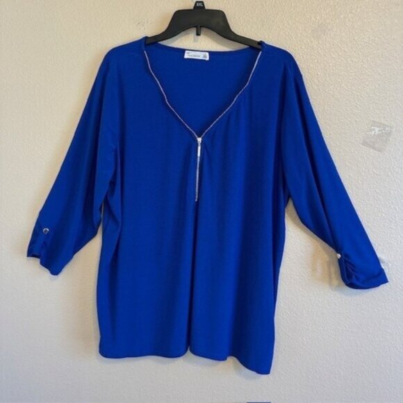 89th + Madison Women's Royal Blue Zipper Accent 3/4 Sleeve Stretch Blouse 1X‎ - Picture 1 of 7